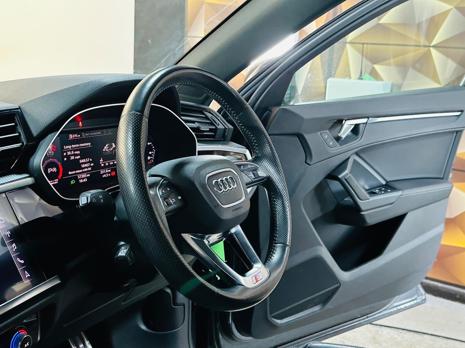 Used Audi Q3 2019 for sale - 76620176: Photo 22