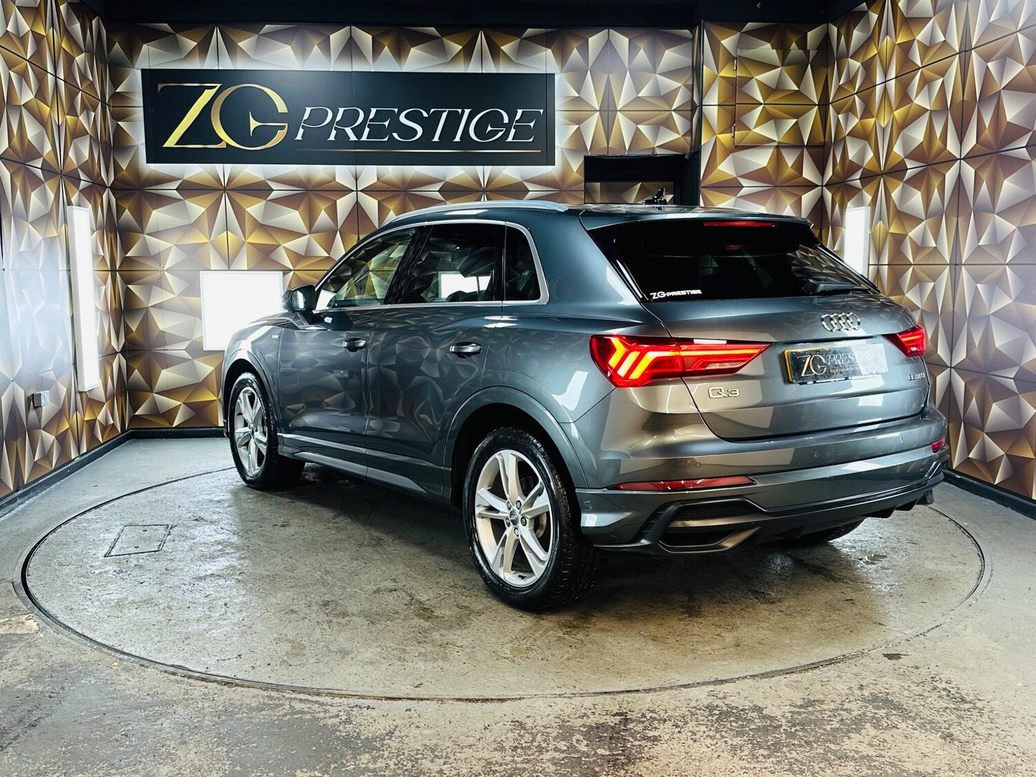 Used Audi Q3 2019 for sale - 76620176: Photo 27