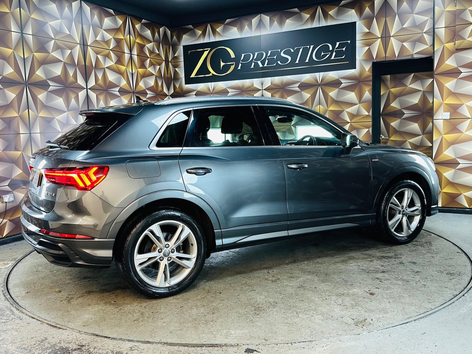 Used Audi Q3 2019 for sale - 76620176: Photo 33