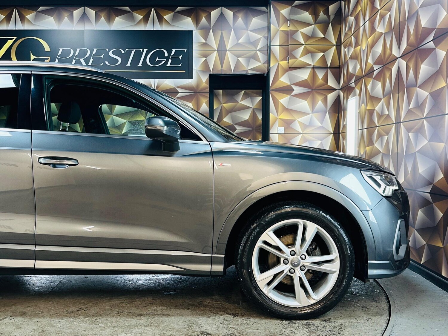 Used Audi Q3 2019 for sale - 76620176: Photo 41