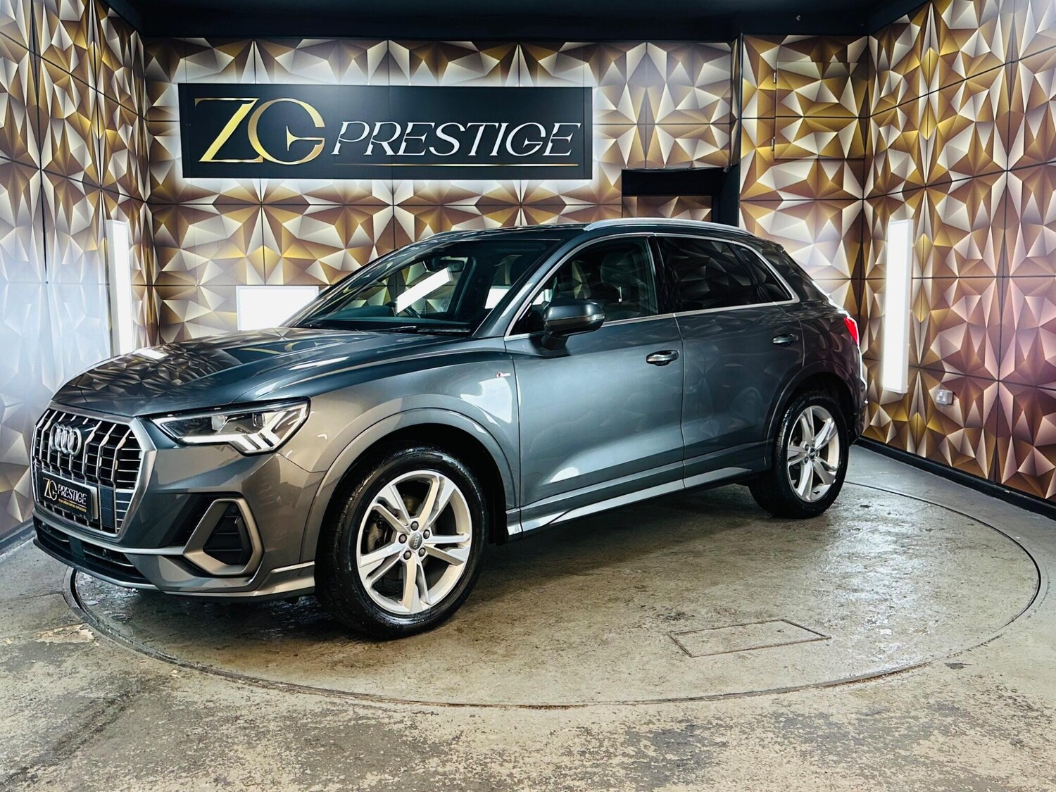 Used Audi Q3 2019 for sale - 76620176: Photo 45
