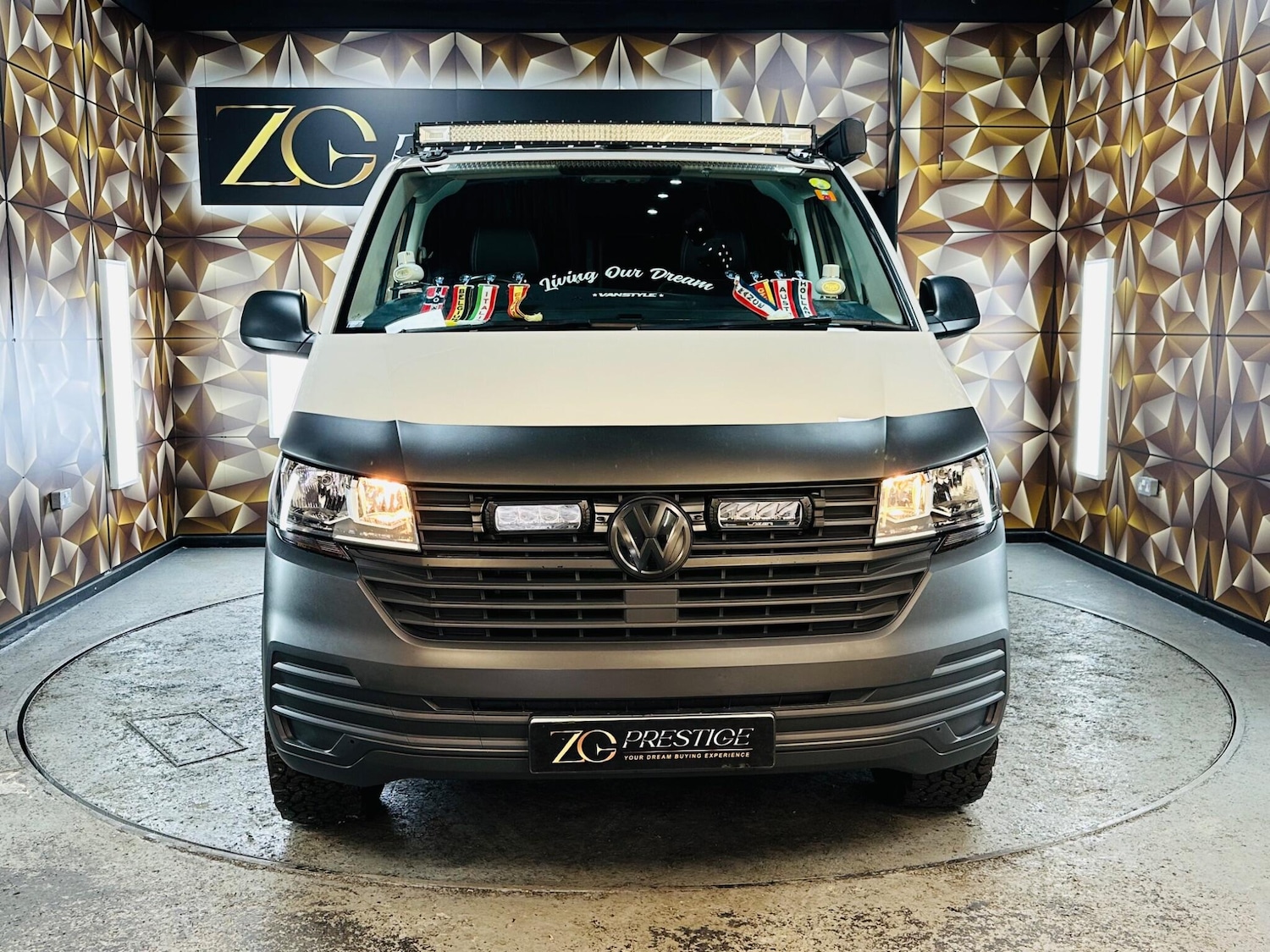 Used Volkswagen Transporter 2021 for sale - 76912778: Photo 3