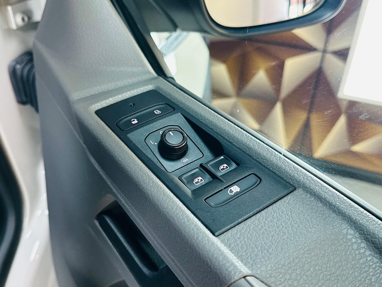 Used Volkswagen Transporter 2021 for sale - 76912778: Photo 67