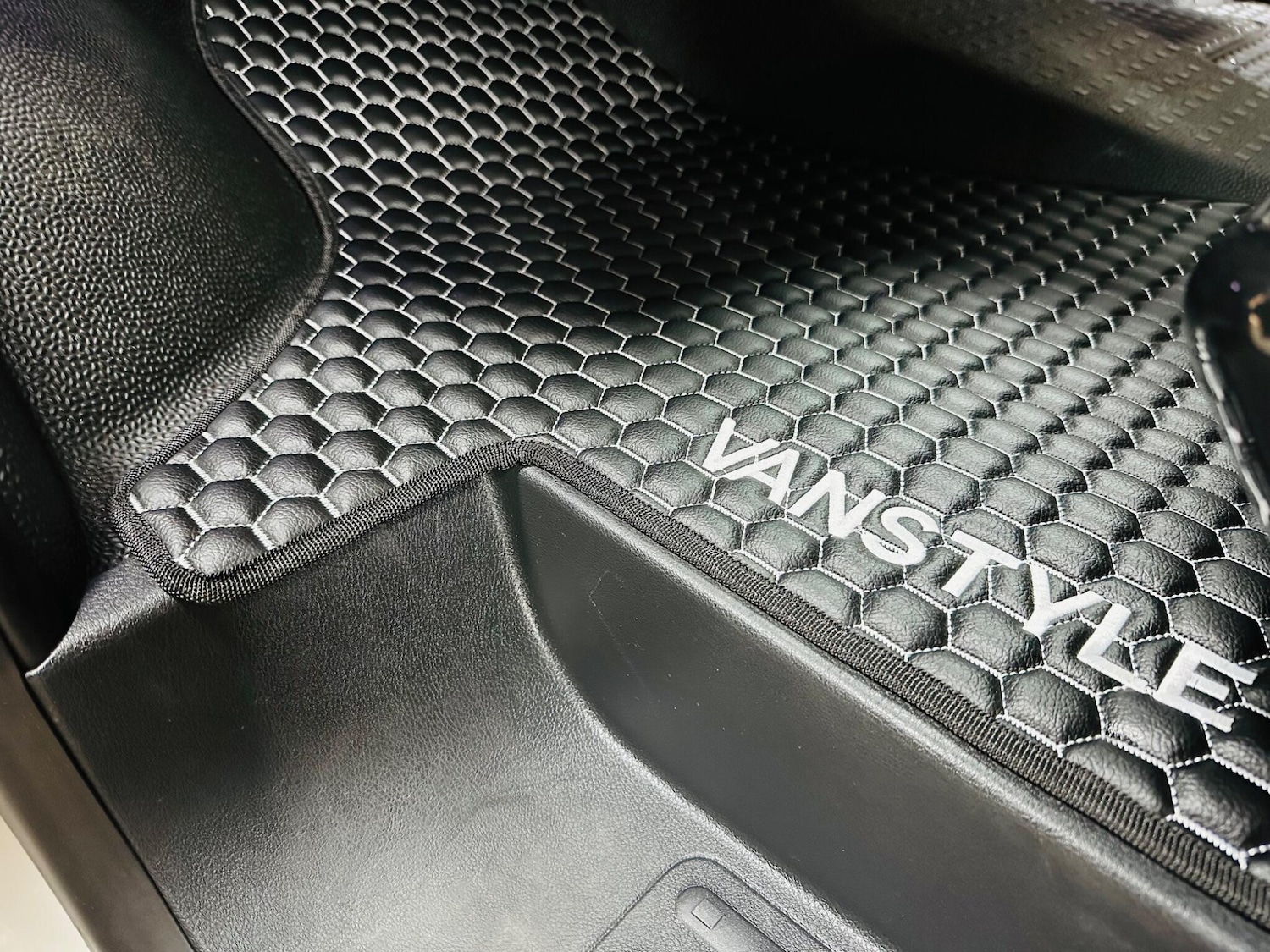 Used Volkswagen Transporter 2021 for sale - 76912778: Photo 70