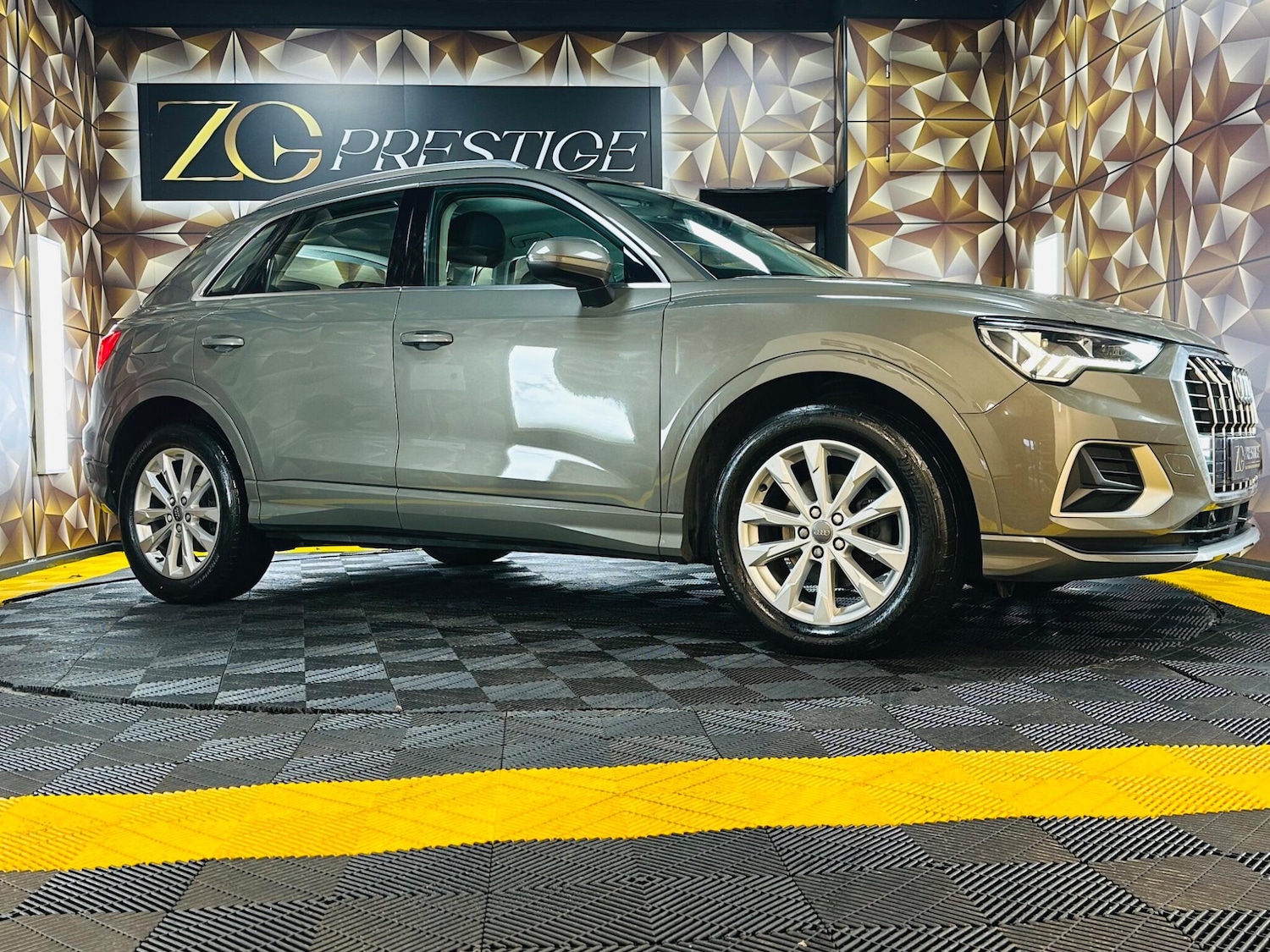 Used Audi Q3 2019 for sale - 77278811: Photo 17