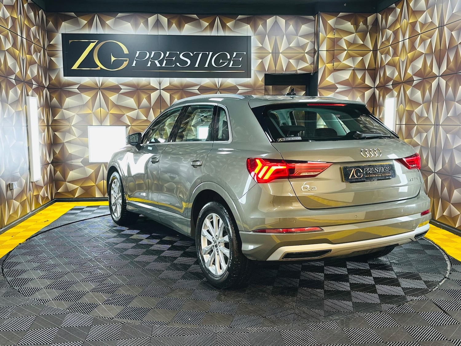 Used Audi Q3 2019 for sale - 77278811: Photo 27