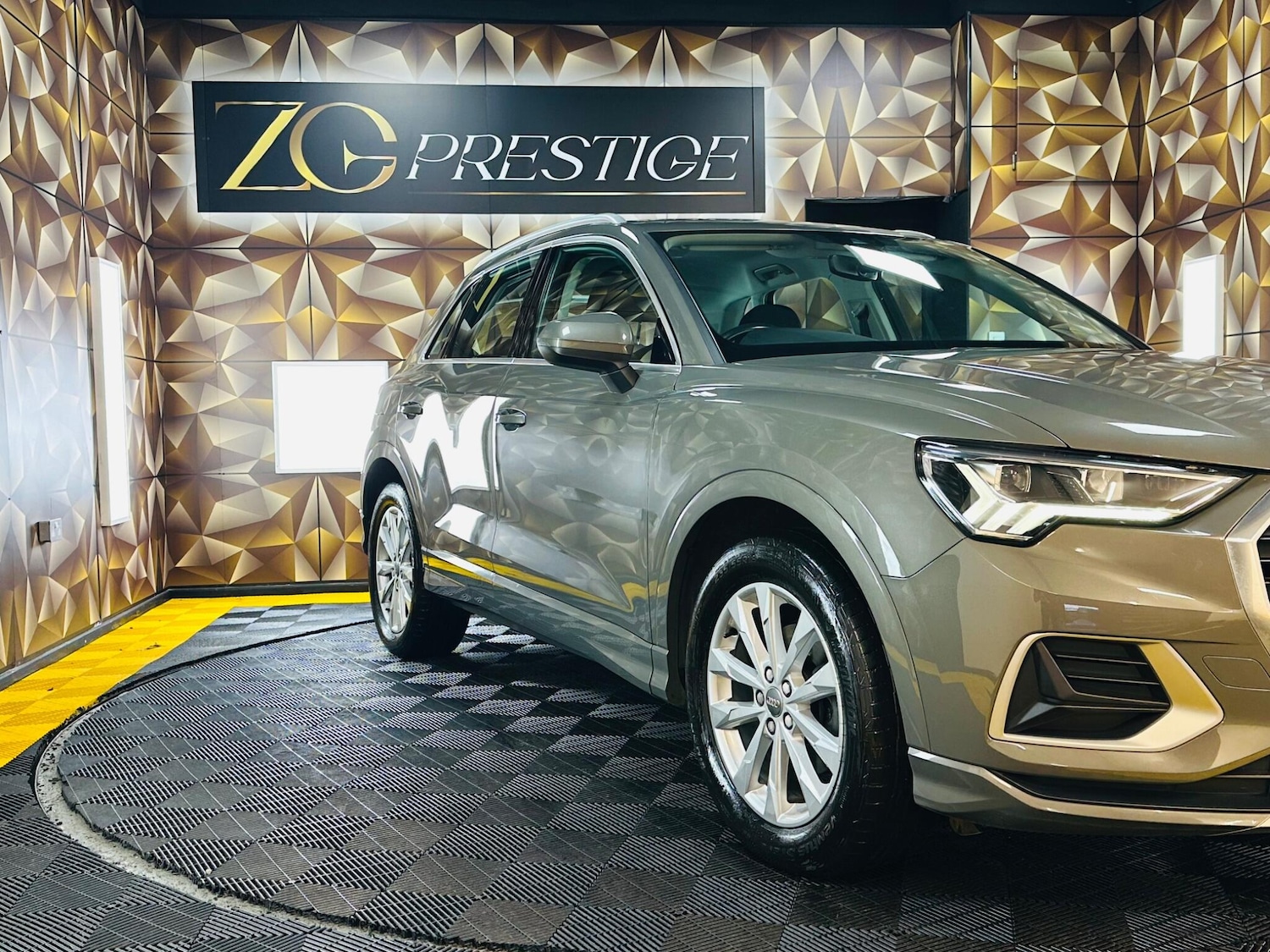 Used Audi Q3 2019 for sale - 77278811: Photo 37