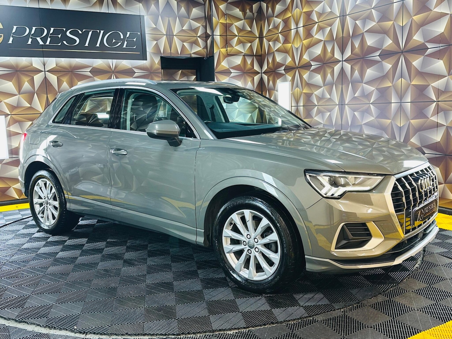 Used Audi Q3 2019 for sale - 77278811: Photo 40