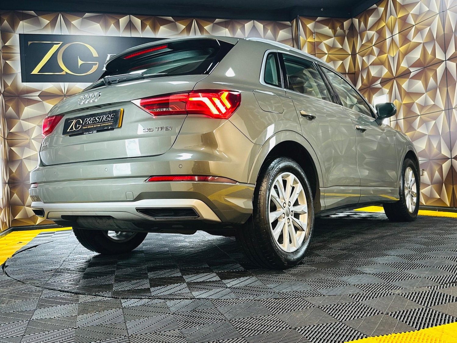 Used Audi Q3 2019 for sale - 77278811: Photo 42