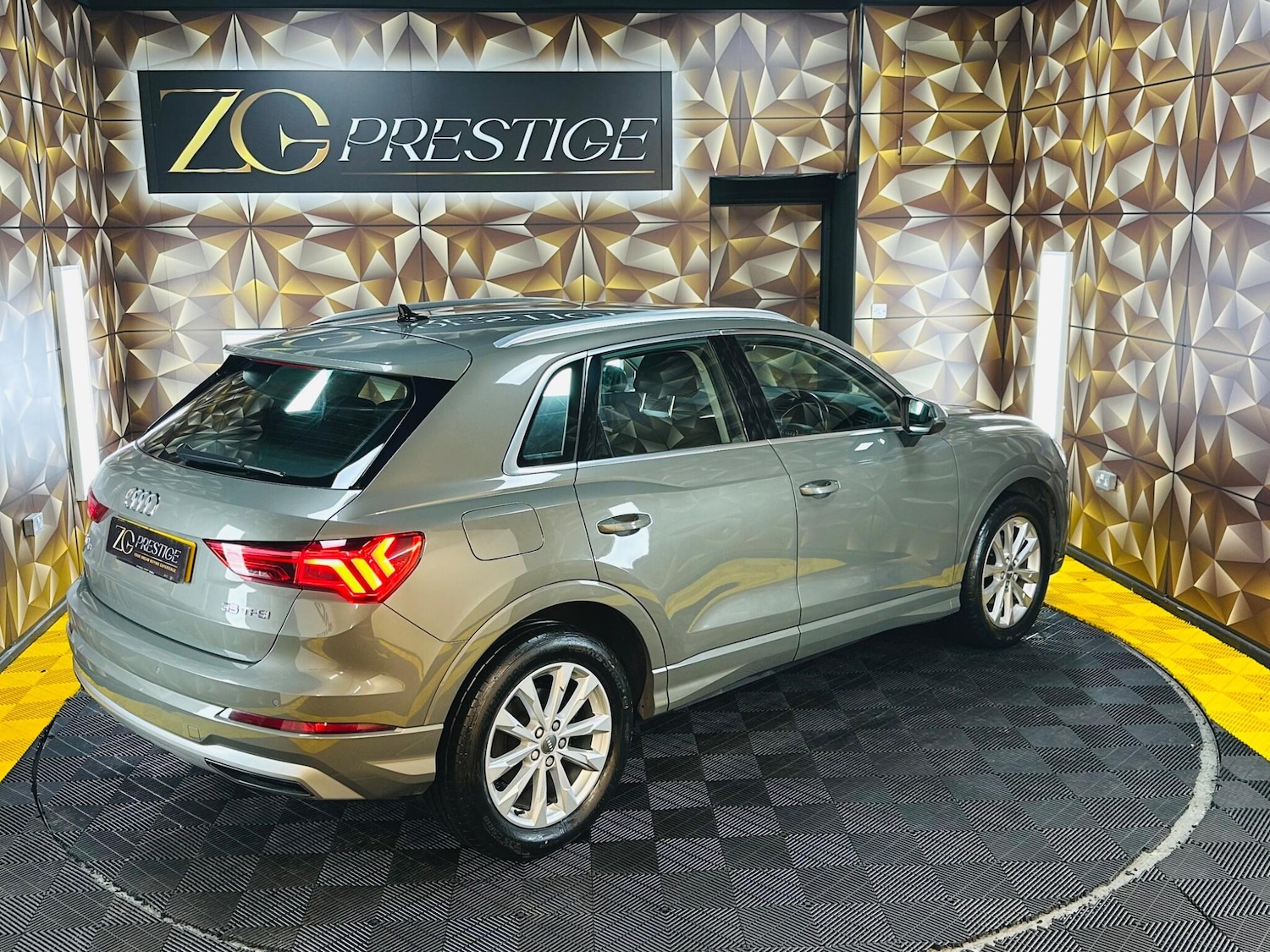 Used Audi Q3 2019 for sale - 77278811: Photo 7