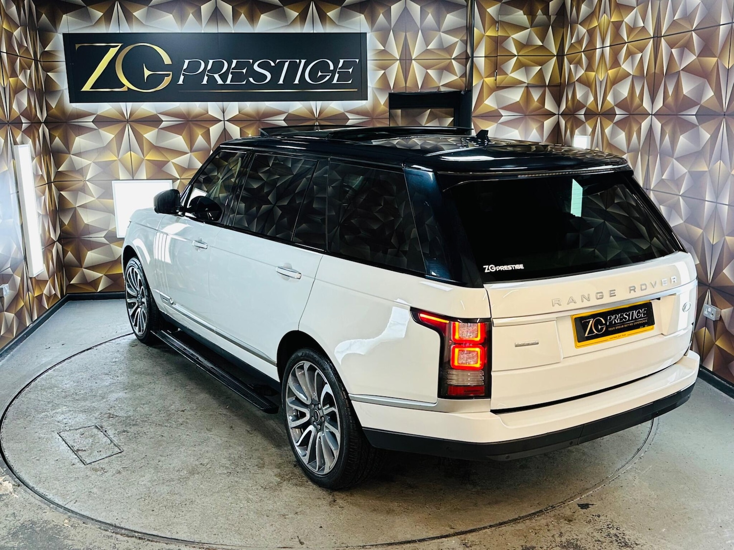 Used Land Rover Range Rover 2015 for sale - 76786436: Photo 35