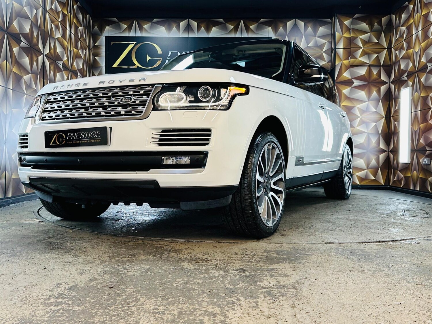 Used Land Rover Range Rover 2015 for sale - 76786436: Photo 44