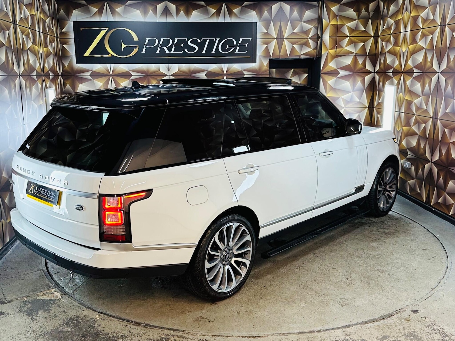 Used Land Rover Range Rover 2015 for sale - 76786436: Photo 45