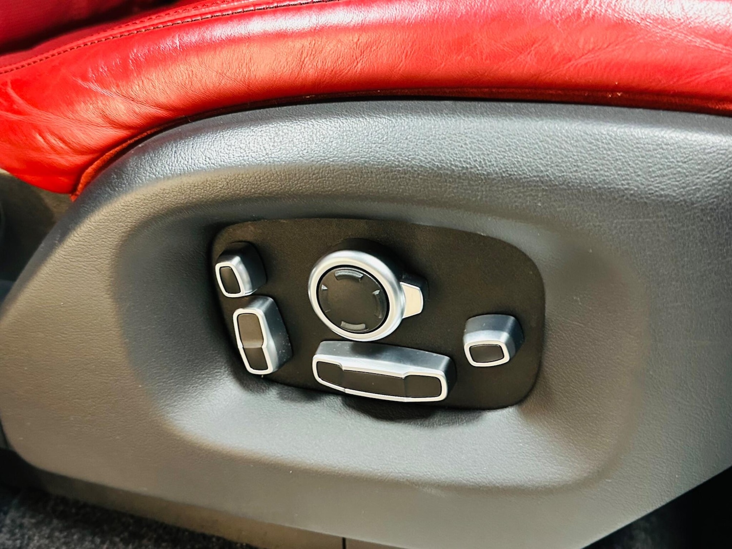 Used Land Rover Range Rover 2015 for sale - 76786436: Photo 65