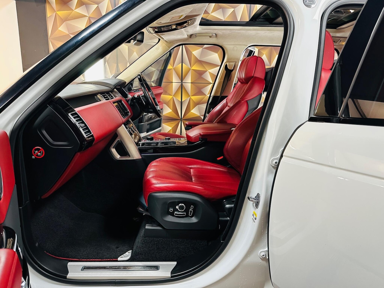 Used Land Rover Range Rover 2015 for sale - 76786436: Photo 67