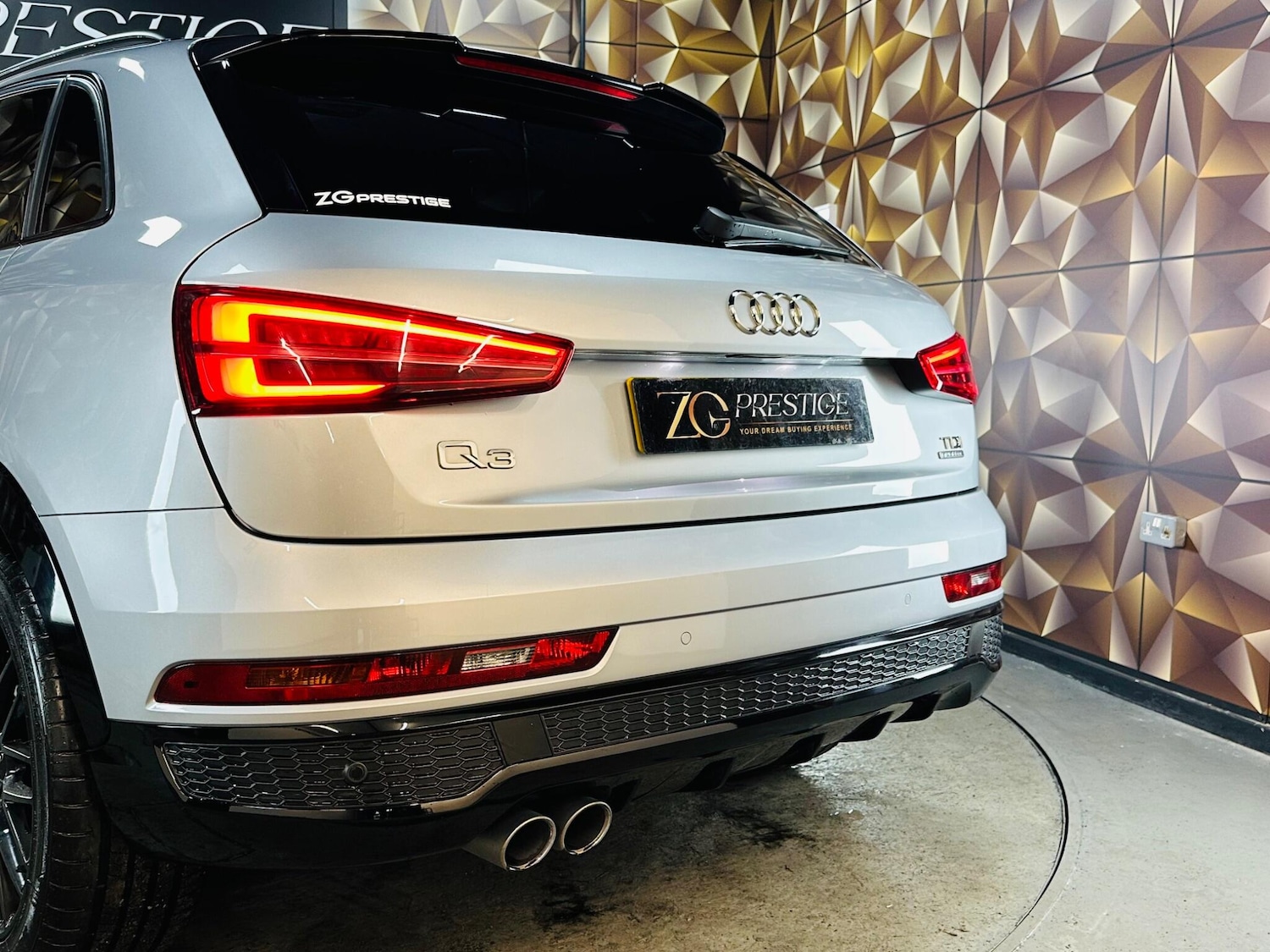 Used Audi Q3 2017 for sale - 76422786: Photo 36