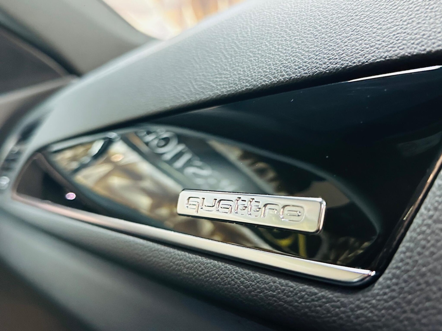 Used Audi Q3 2017 for sale - 76422786: Photo 62