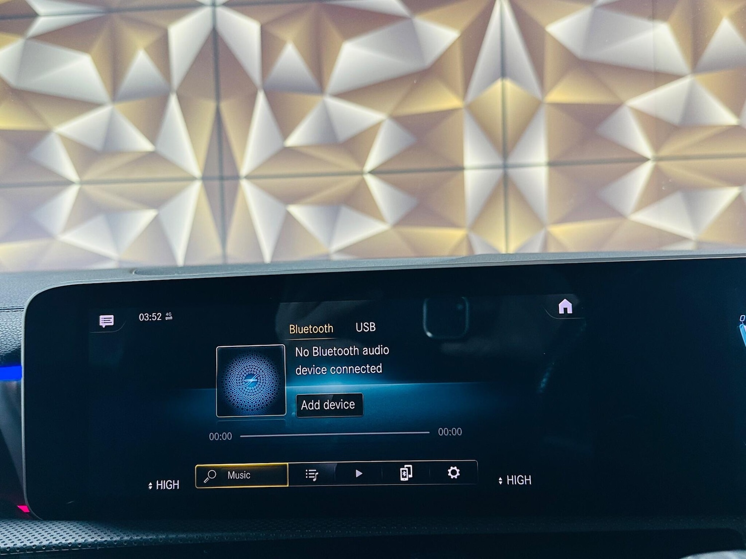 Used Mercedes-Benz A-Class 2020 for sale - 76936735: Photo 74