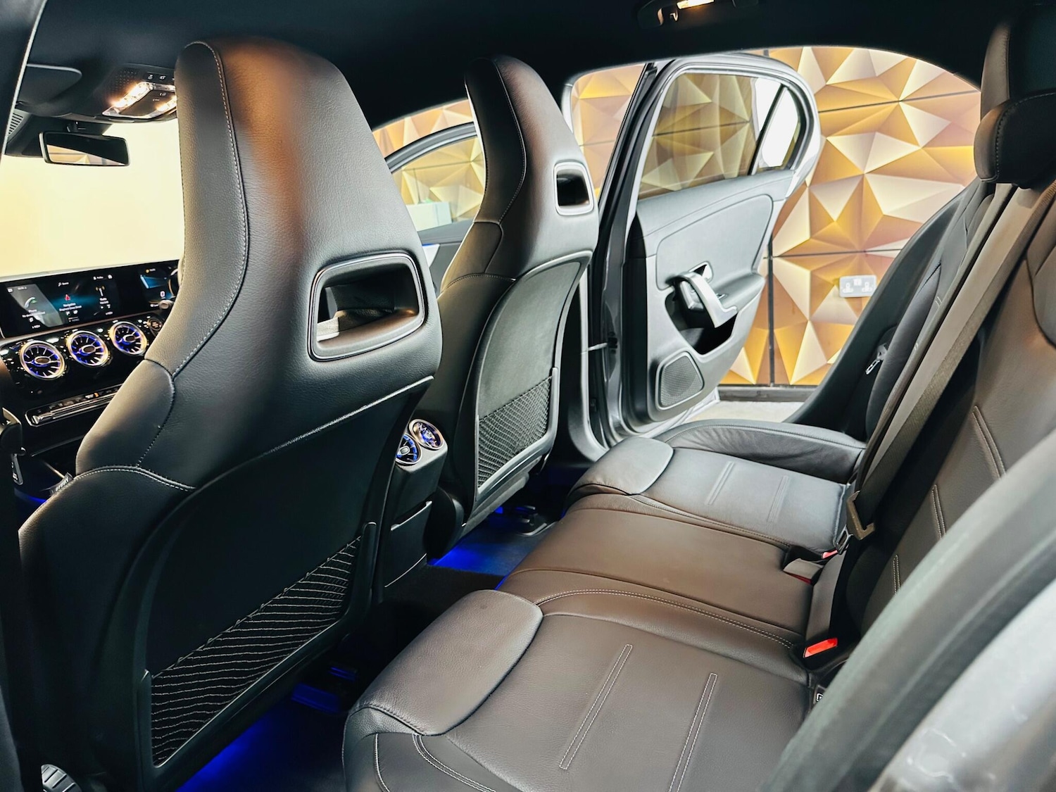 Used Mercedes-Benz A-Class 2020 for sale - 76936735: Photo 93