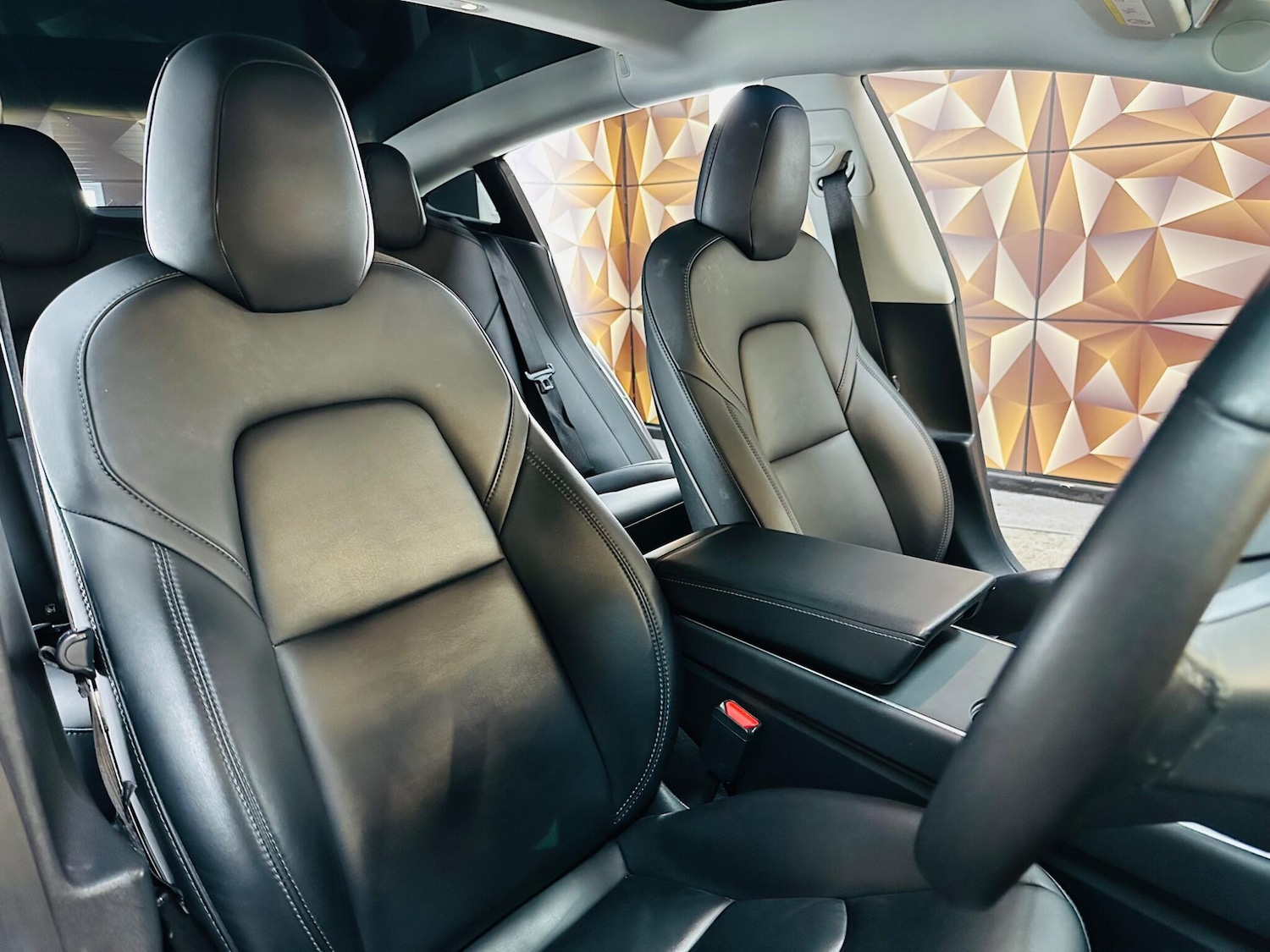 Used Tesla Model 3 2019 for sale - 76786572: Photo 14