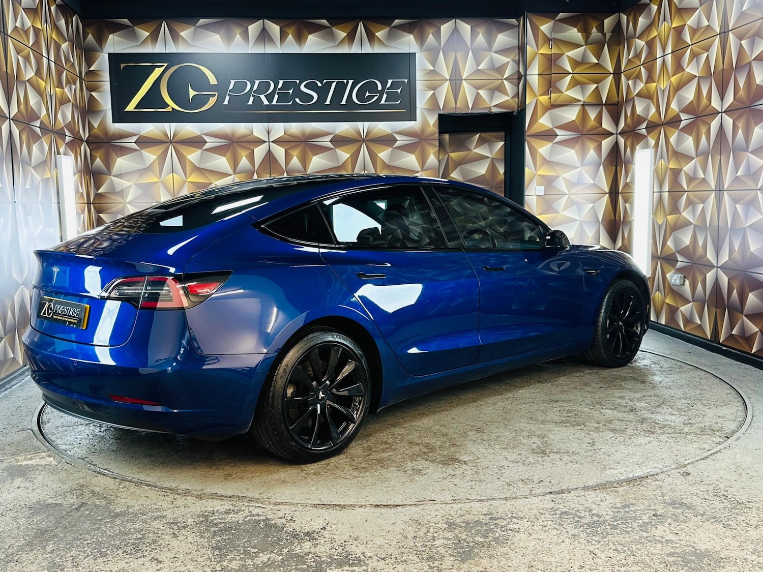 Used Tesla Model 3 2019 for sale - 76786572: Photo 17