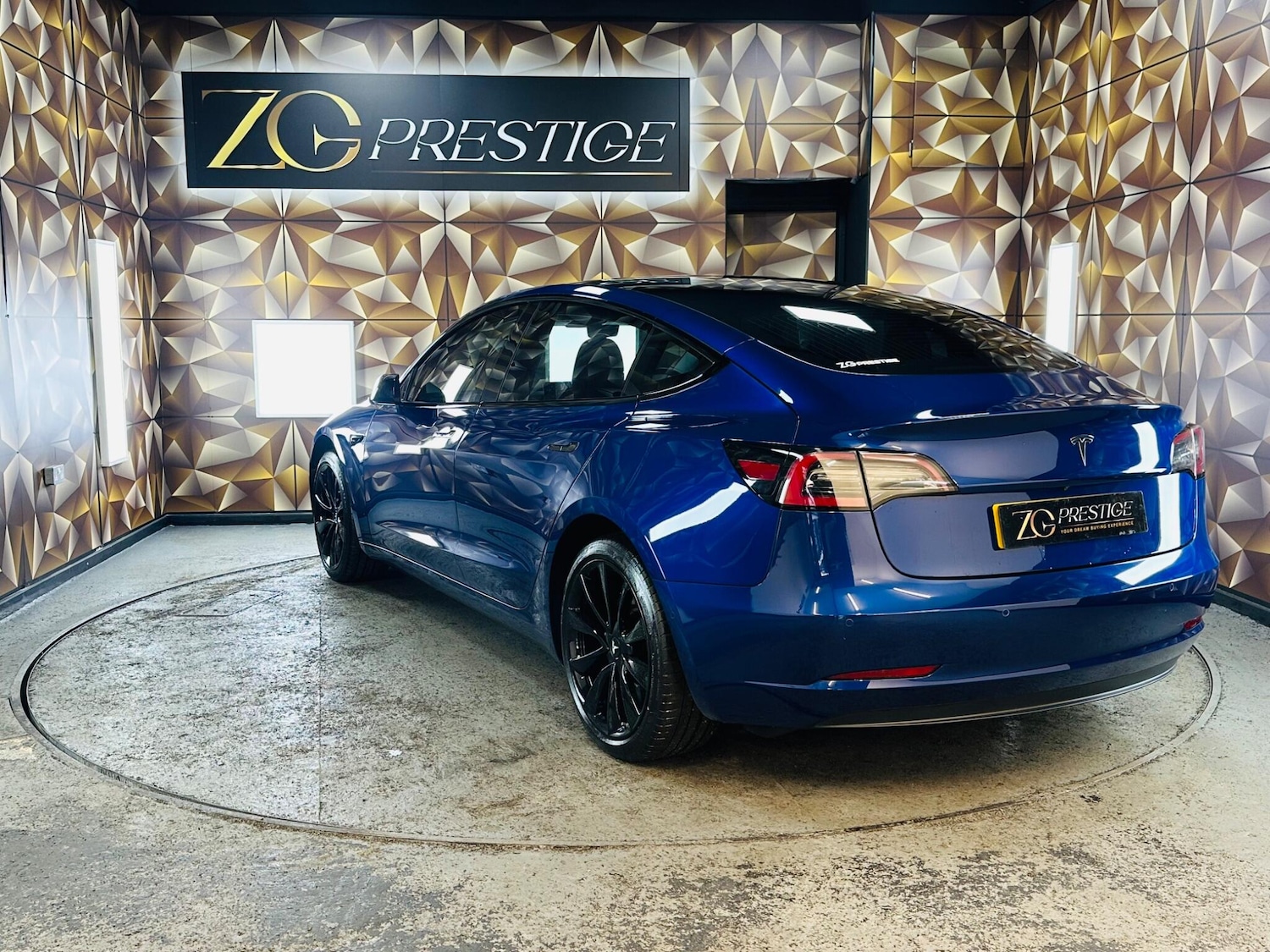 Used Tesla Model 3 2019 for sale - 76786572: Photo 23