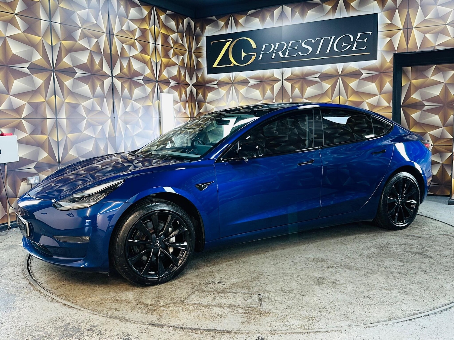Used Tesla Model 3 2019 for sale - 76786572: Photo 27
