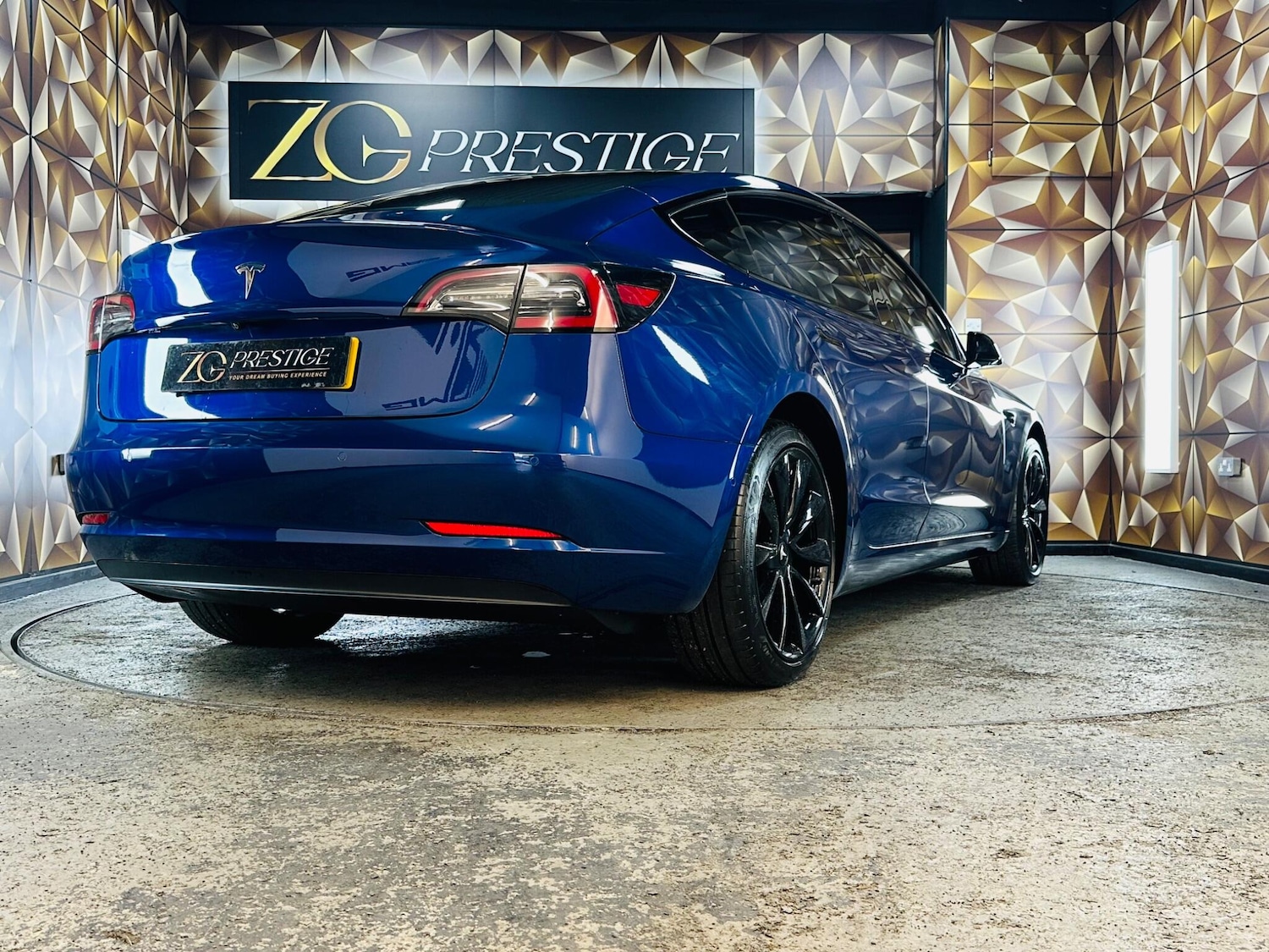 Used Tesla Model 3 2019 for sale - 76786572: Photo 31