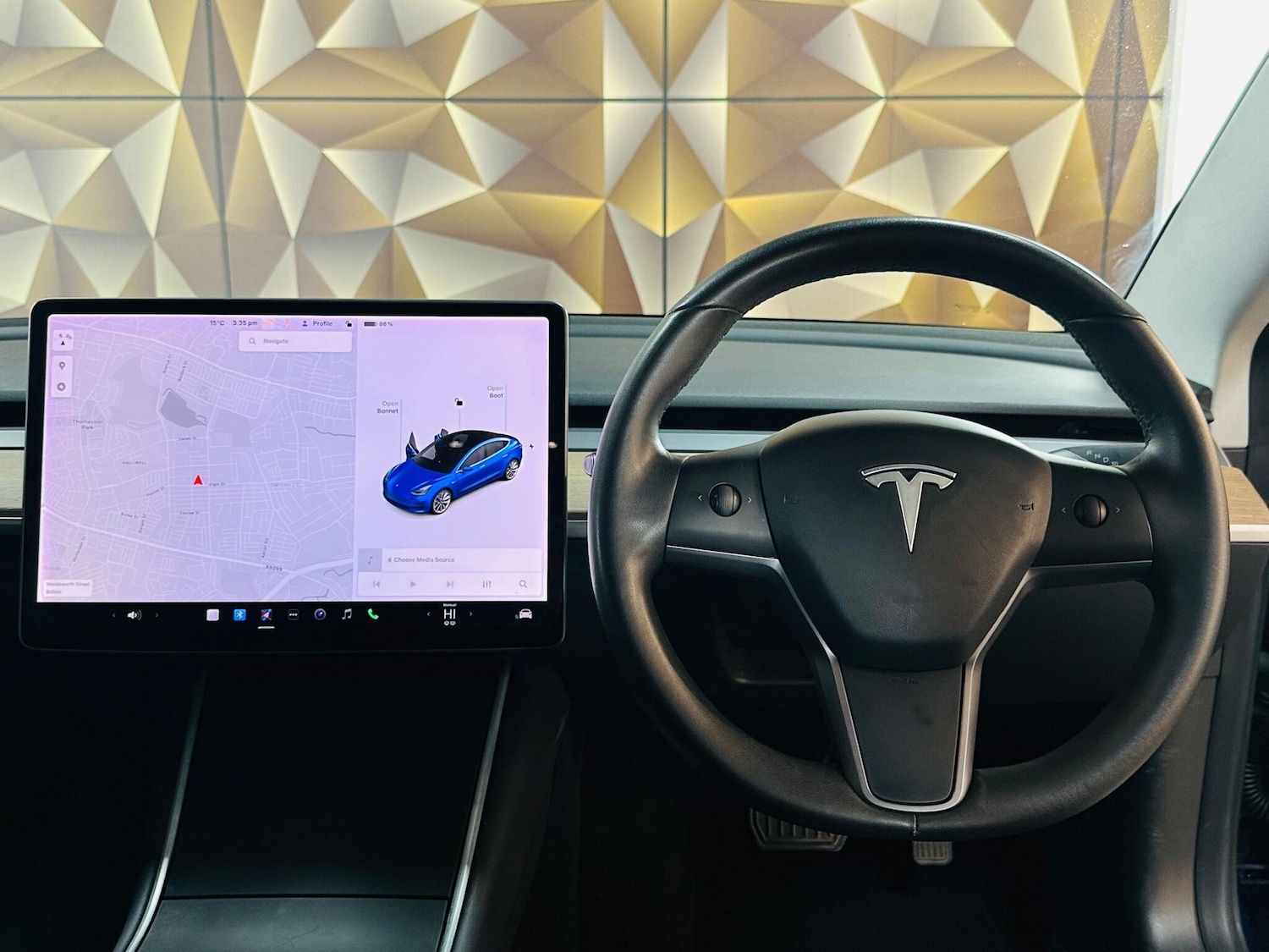 Used Tesla Model 3 2019 for sale - 76786572: Photo 48