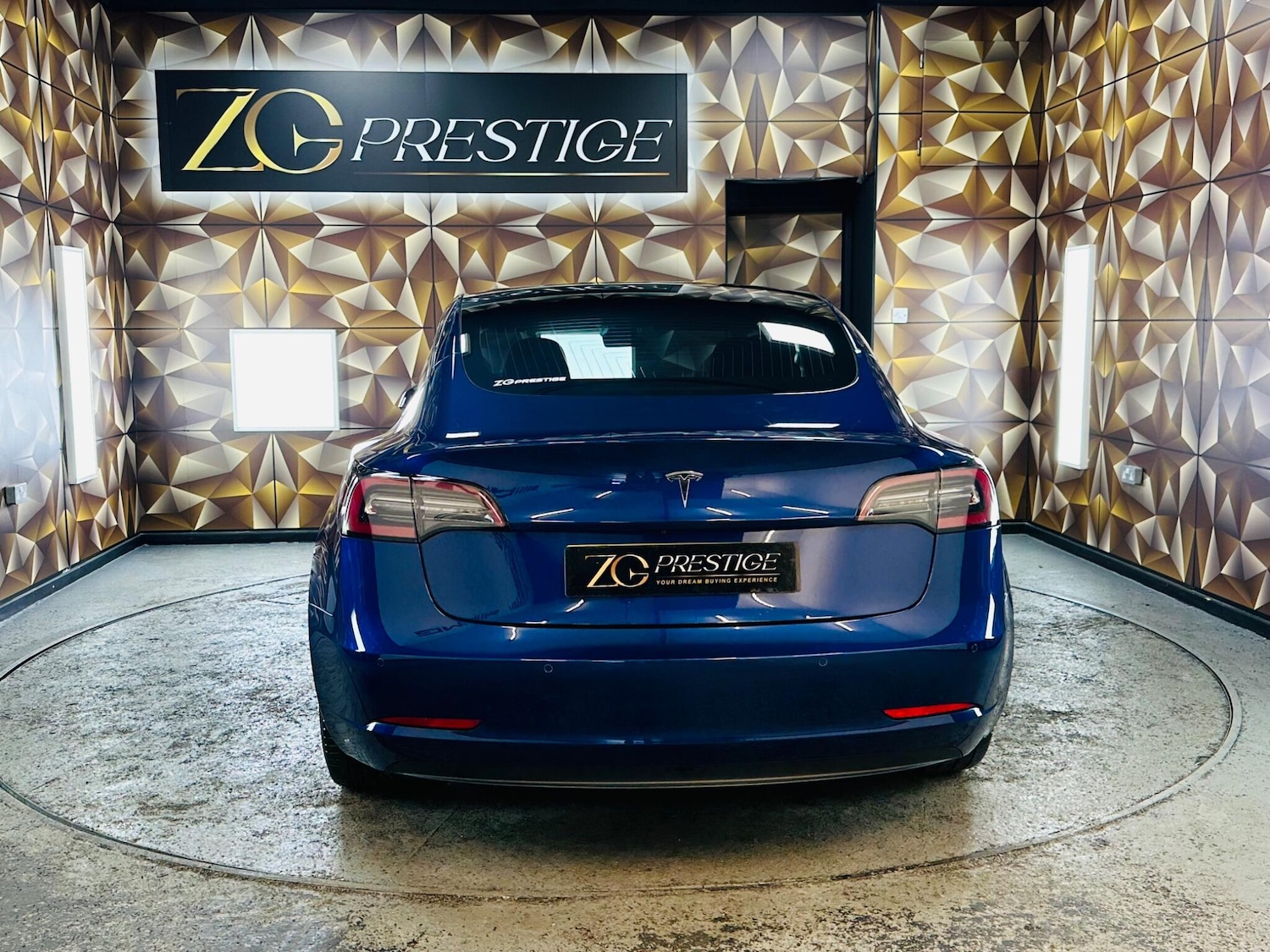 Used Tesla Model 3 2019 for sale - 76786572: Photo 5