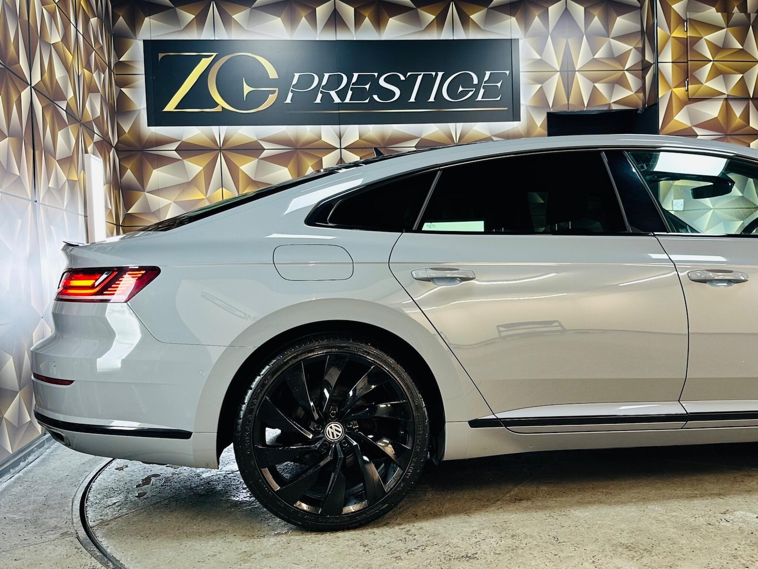 Used Volkswagen Arteon for sale - 76473905: Photo 25