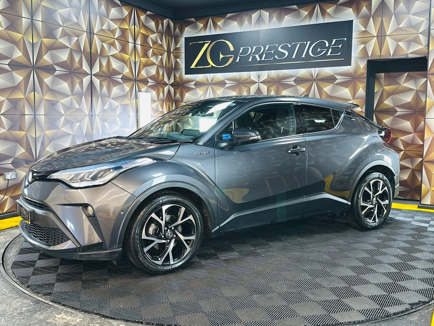 Used Toyota C-HR for sale - 77753099: Photo 15