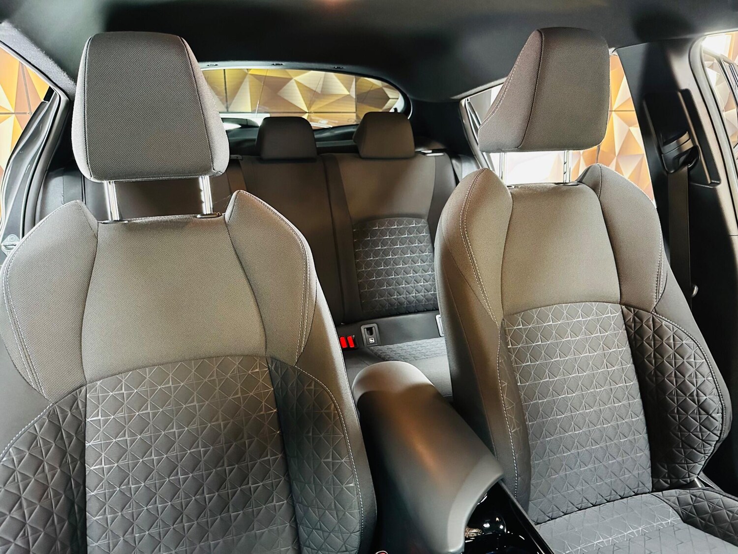 Used Toyota C-HR for sale - 77753099: Photo 30