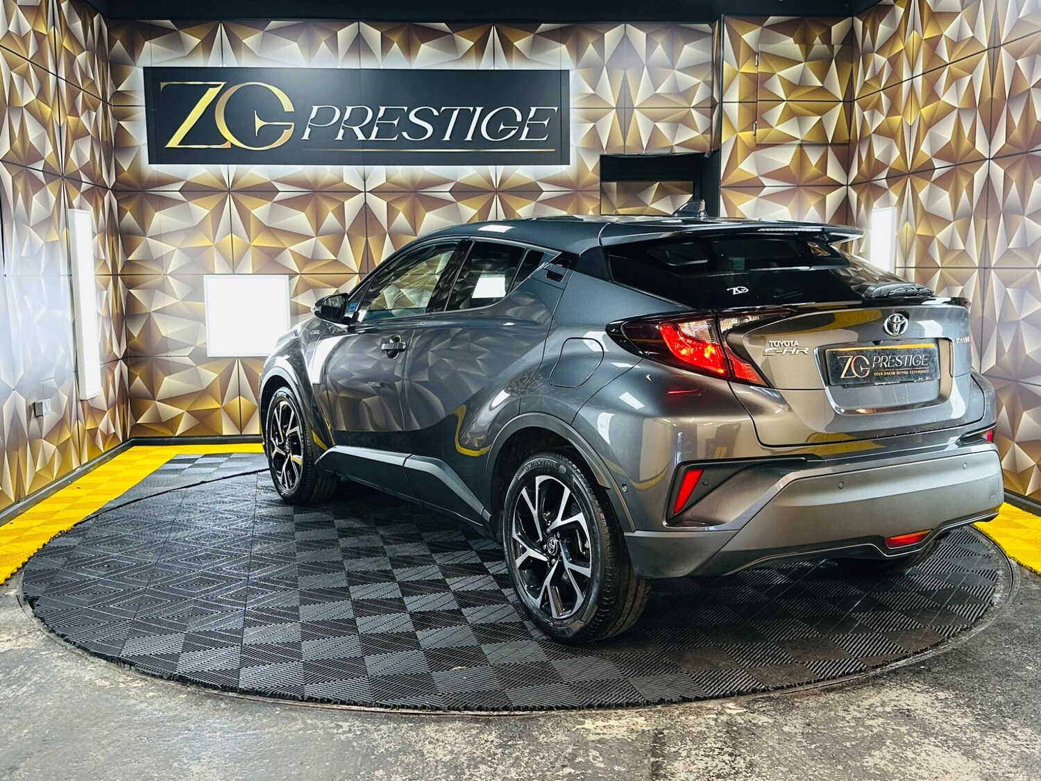 Used Toyota C-HR for sale - 77753099: Photo 33