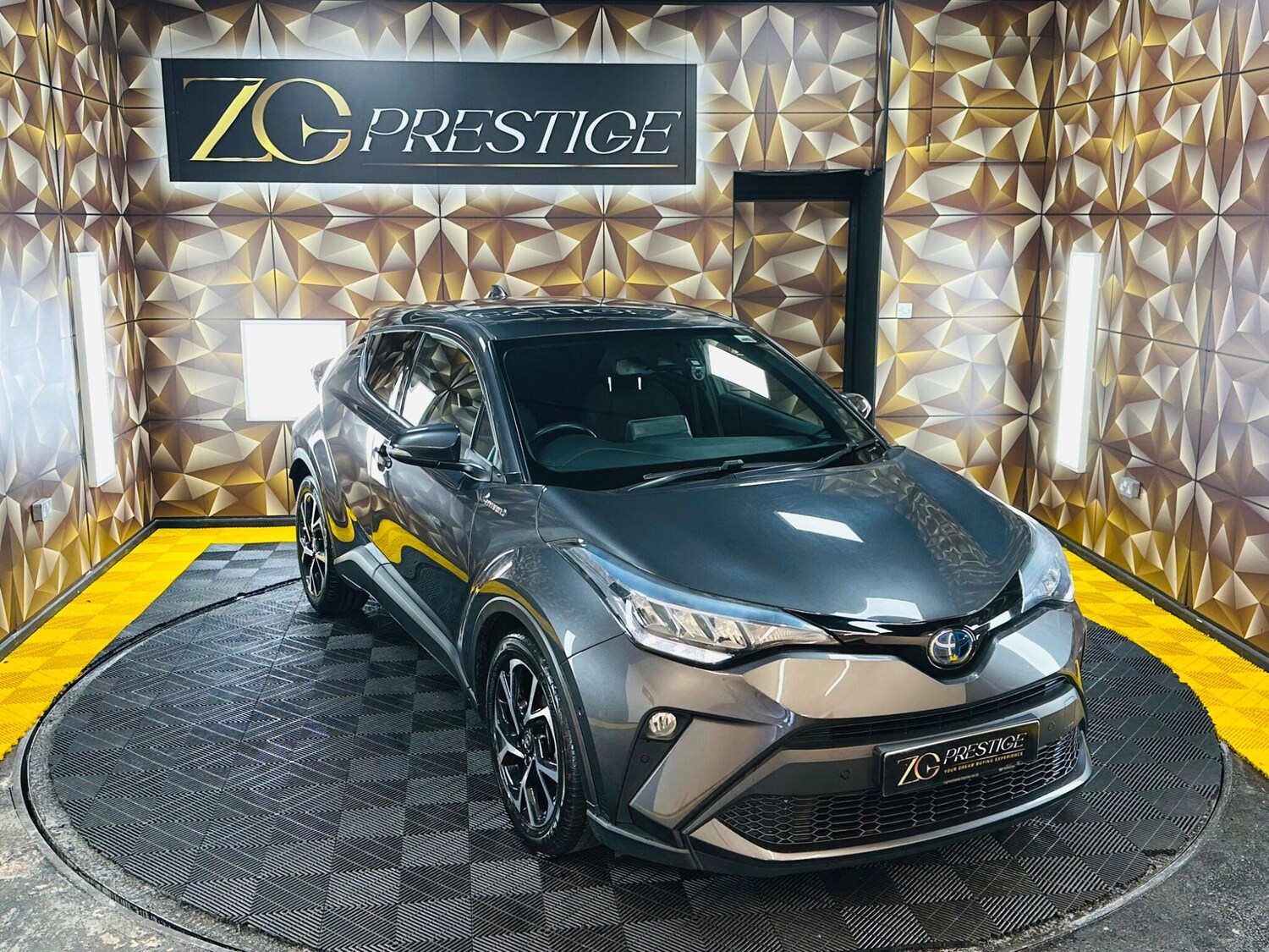 Used Toyota C-HR for sale - 77753099: Photo 42