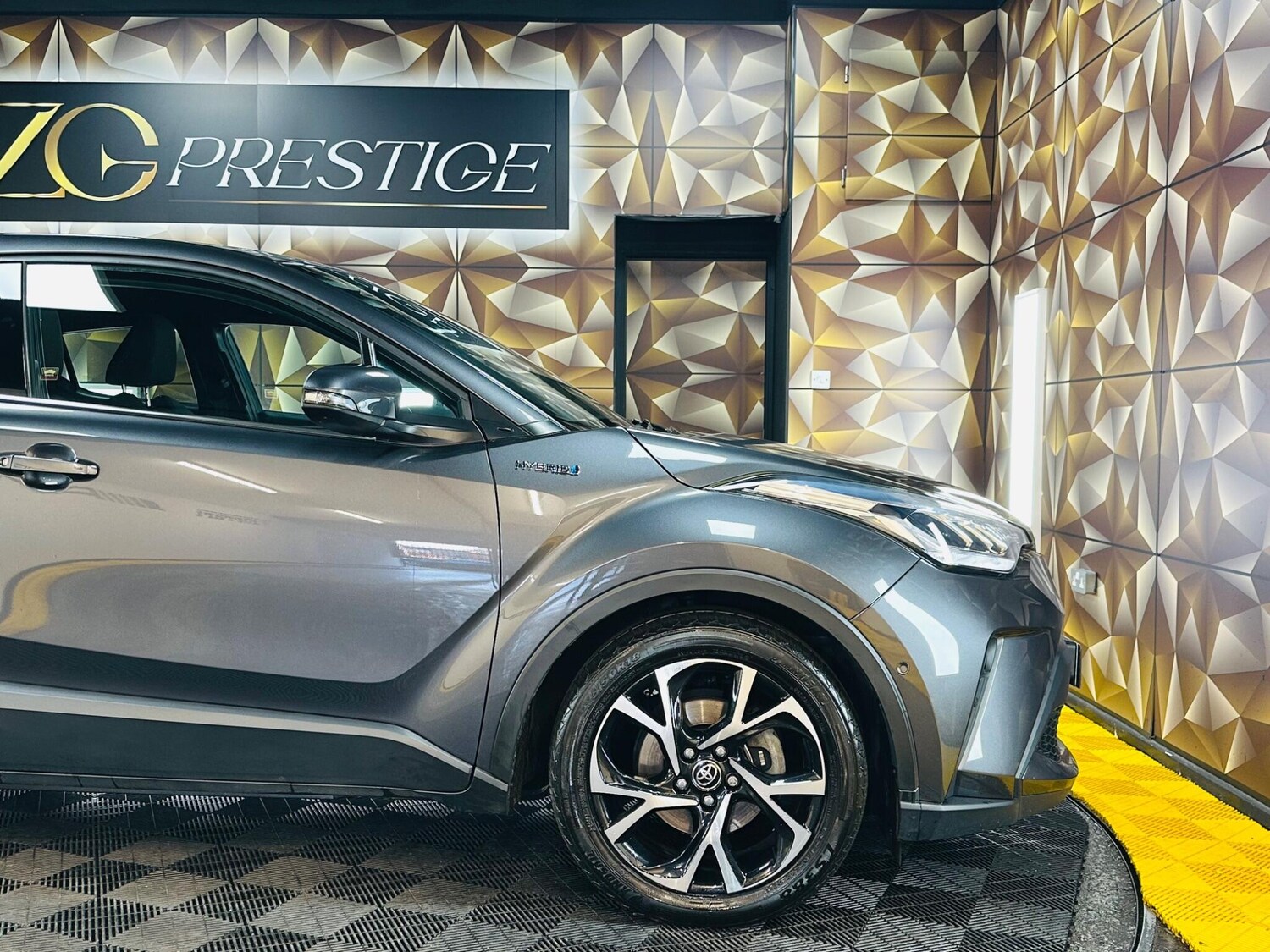 Used Toyota C-HR for sale - 77753099: Photo 47