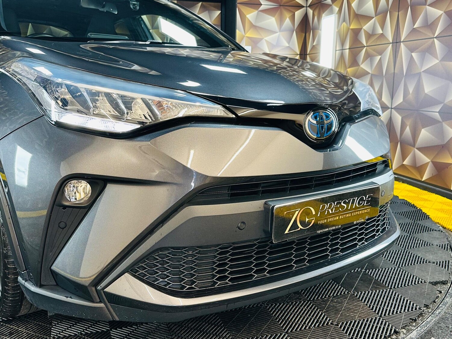 Used Toyota C-HR for sale - 77753099: Photo 48