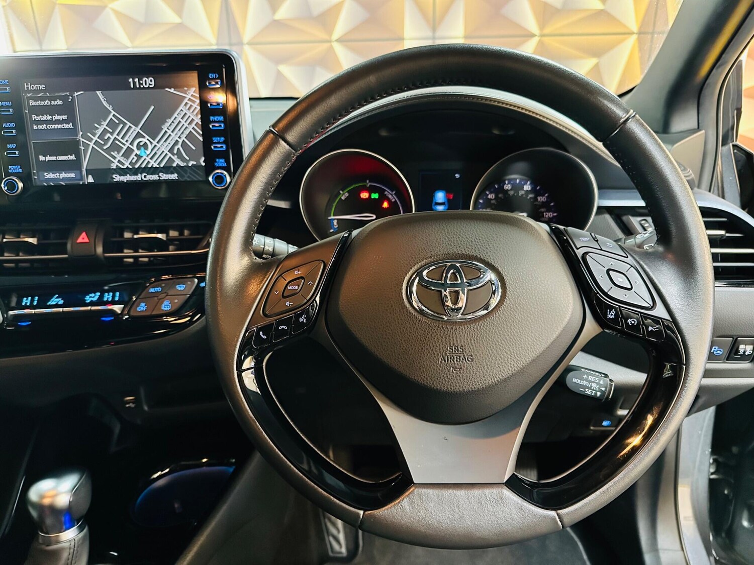 Used Toyota C-HR for sale - 77753099: Photo 50