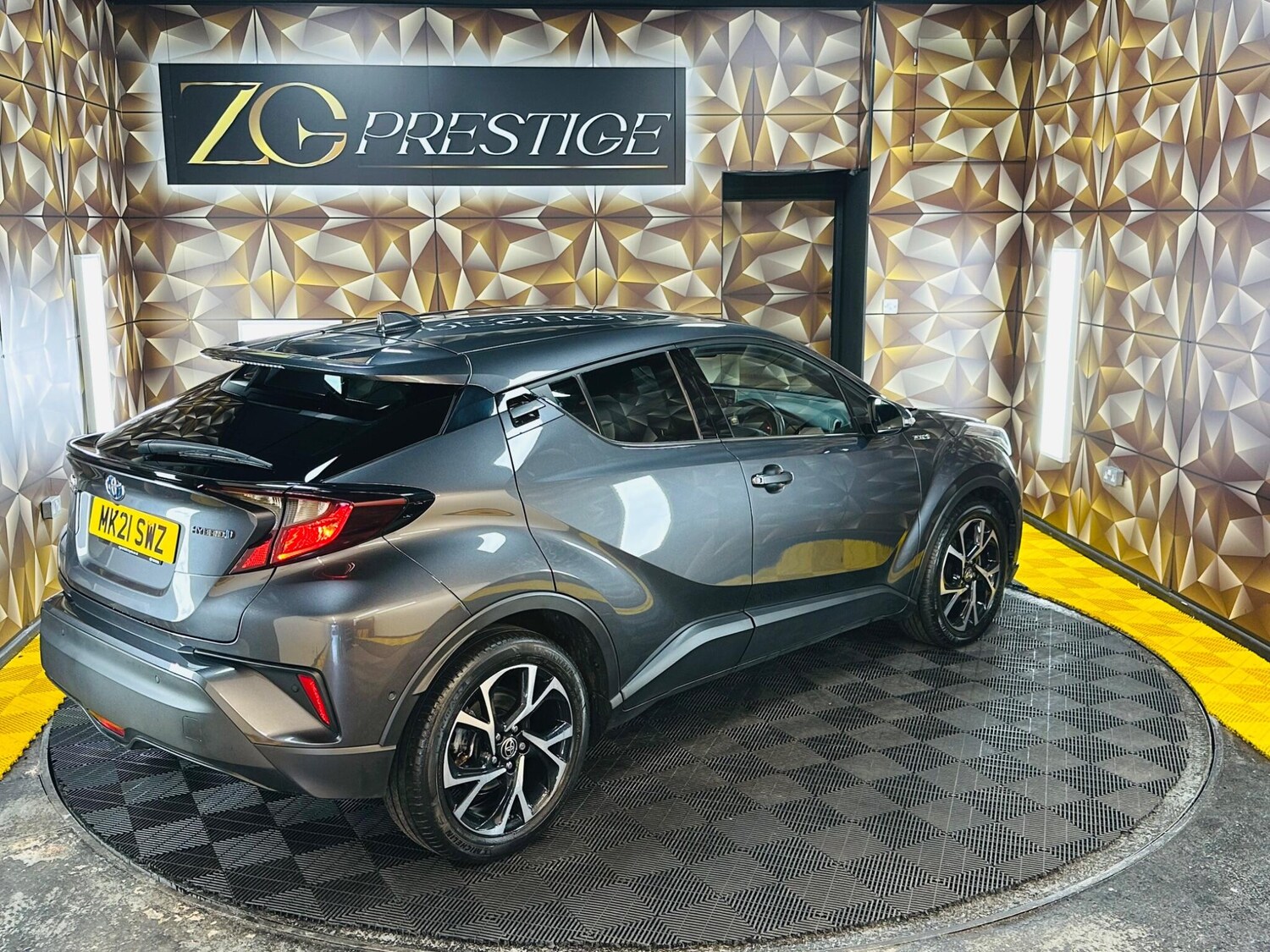 Used Toyota C-HR for sale - 77753099: Photo 7