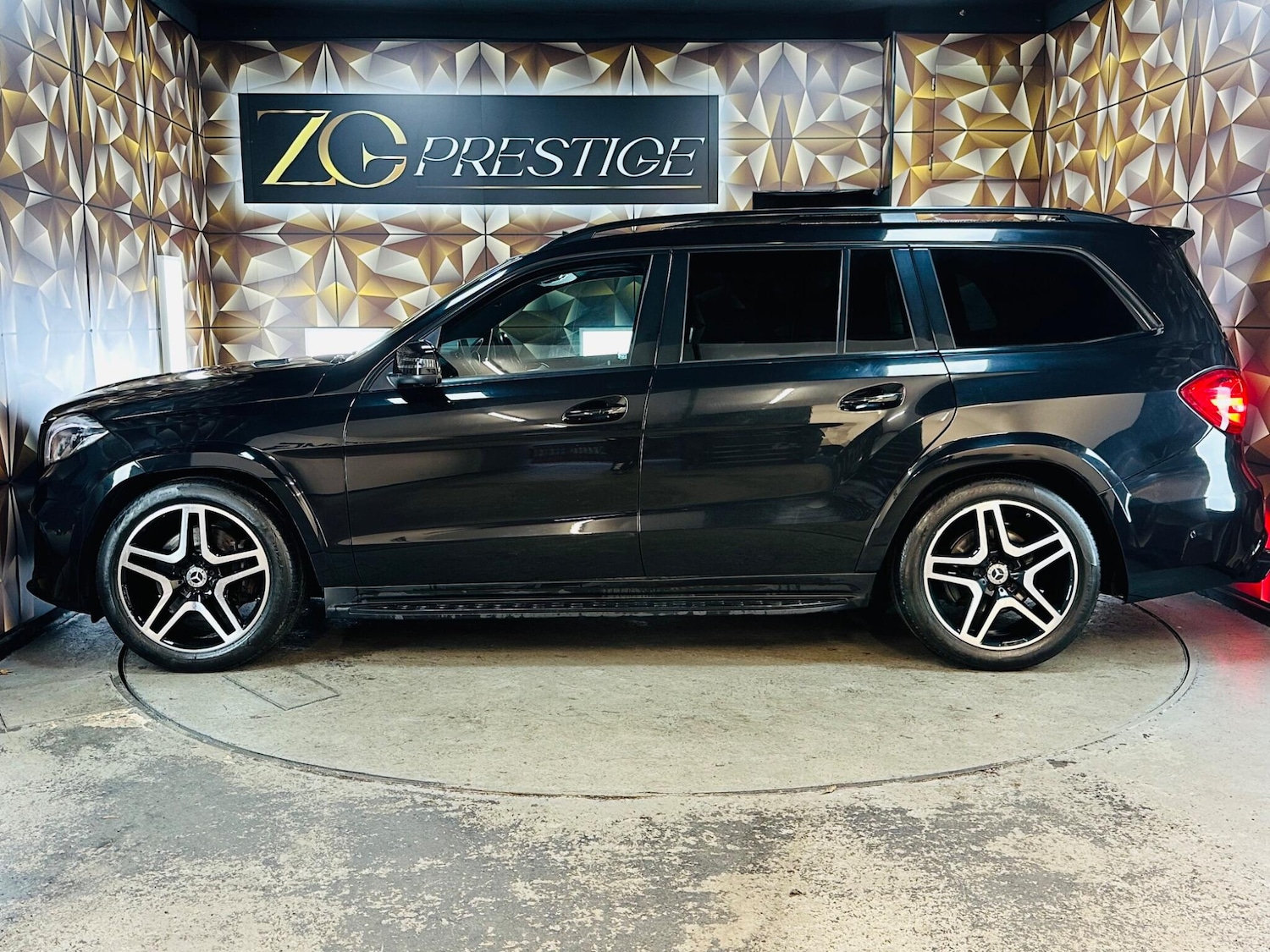 Used Mercedes-Benz GLS 2017 for sale - 76942374: Photo 11