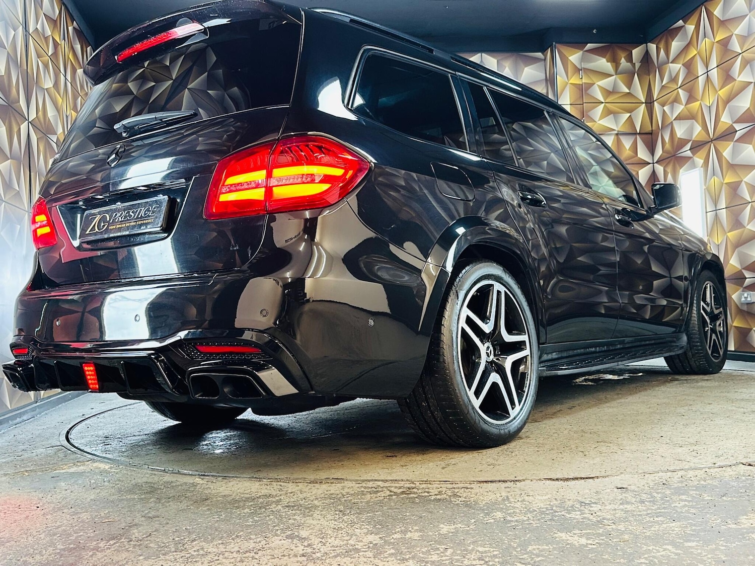 Used Mercedes-Benz GLS 2017 for sale - 76942374: Photo 27