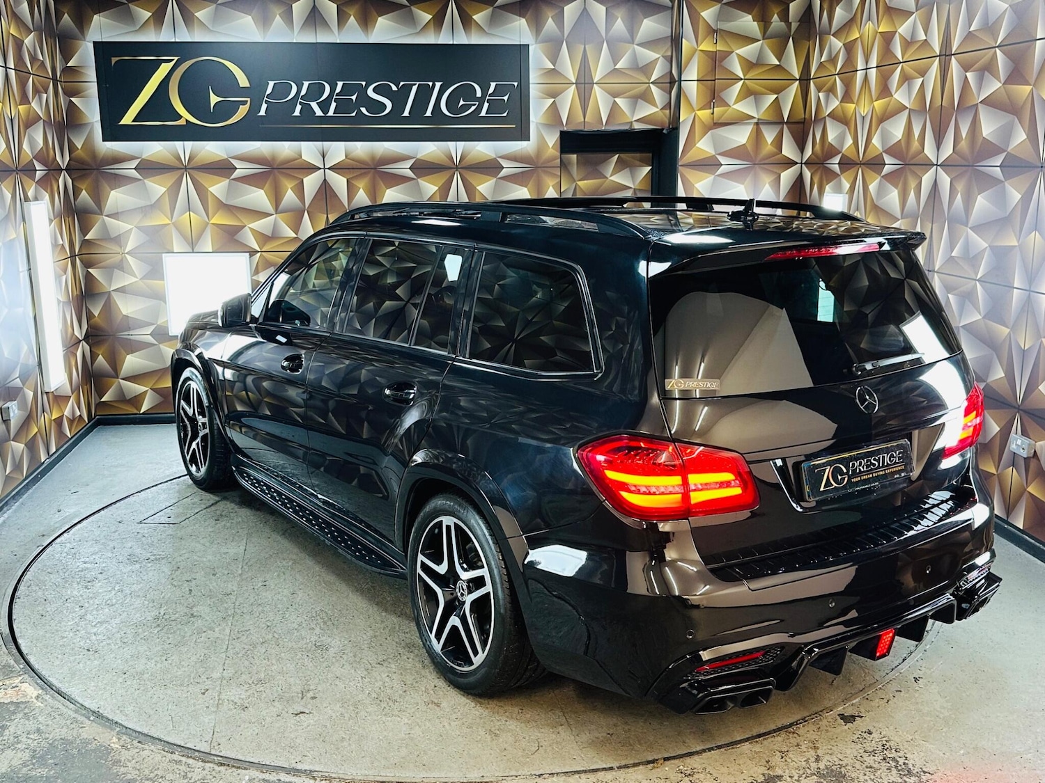 Used Mercedes-Benz GLS 2017 for sale - 76942374: Photo 35