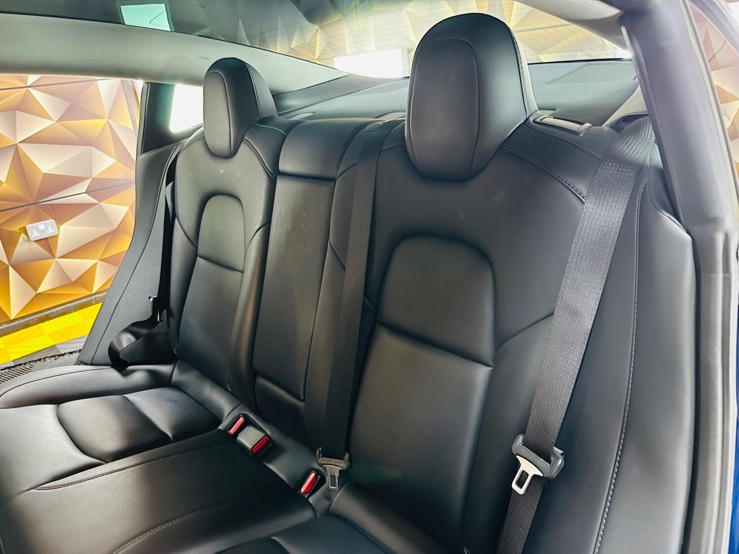 Used Tesla Model 3 2020 for sale - 77574452: Photo 18