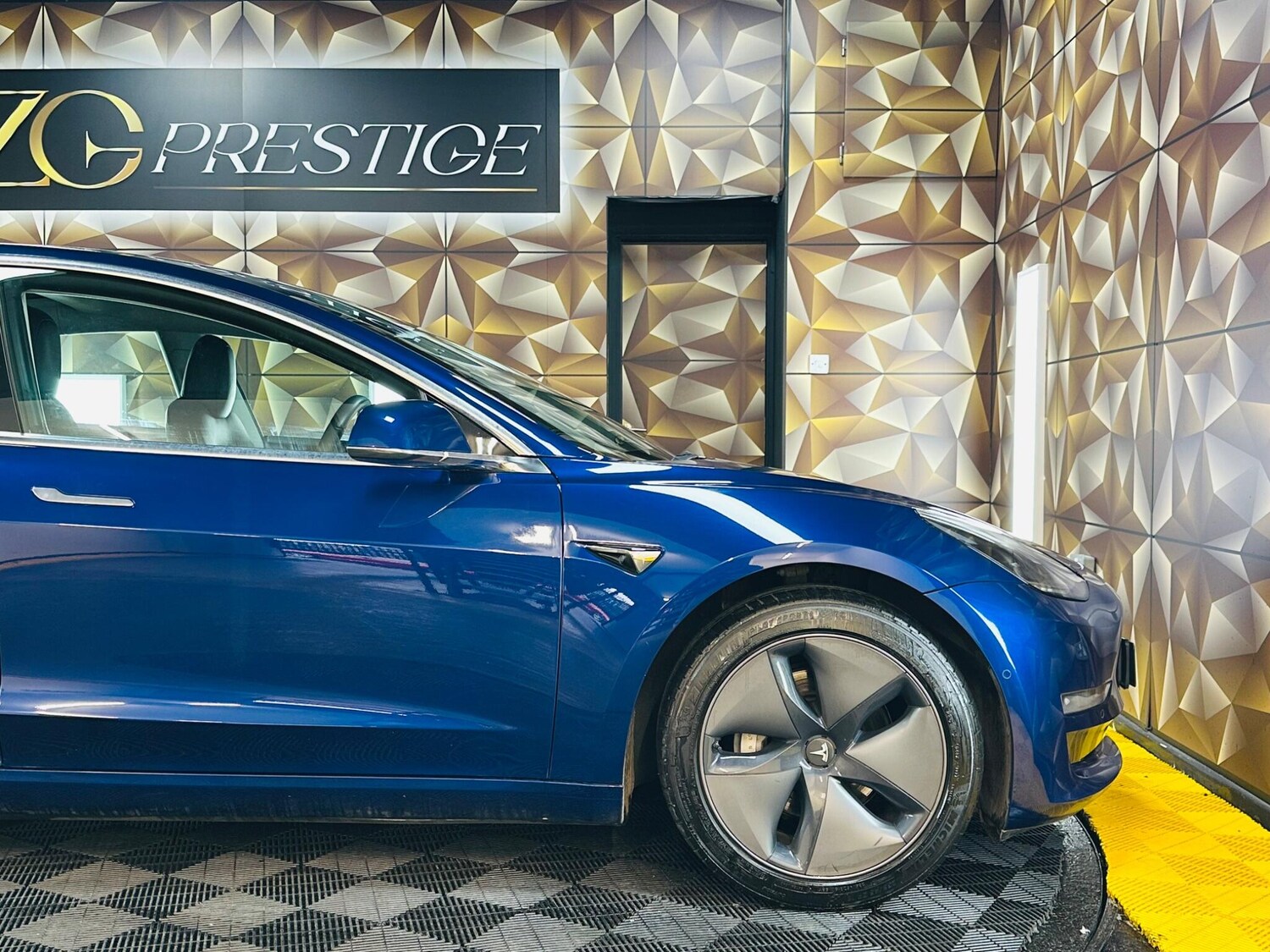 Used Tesla Model 3 2020 for sale - 77574452: Photo 35