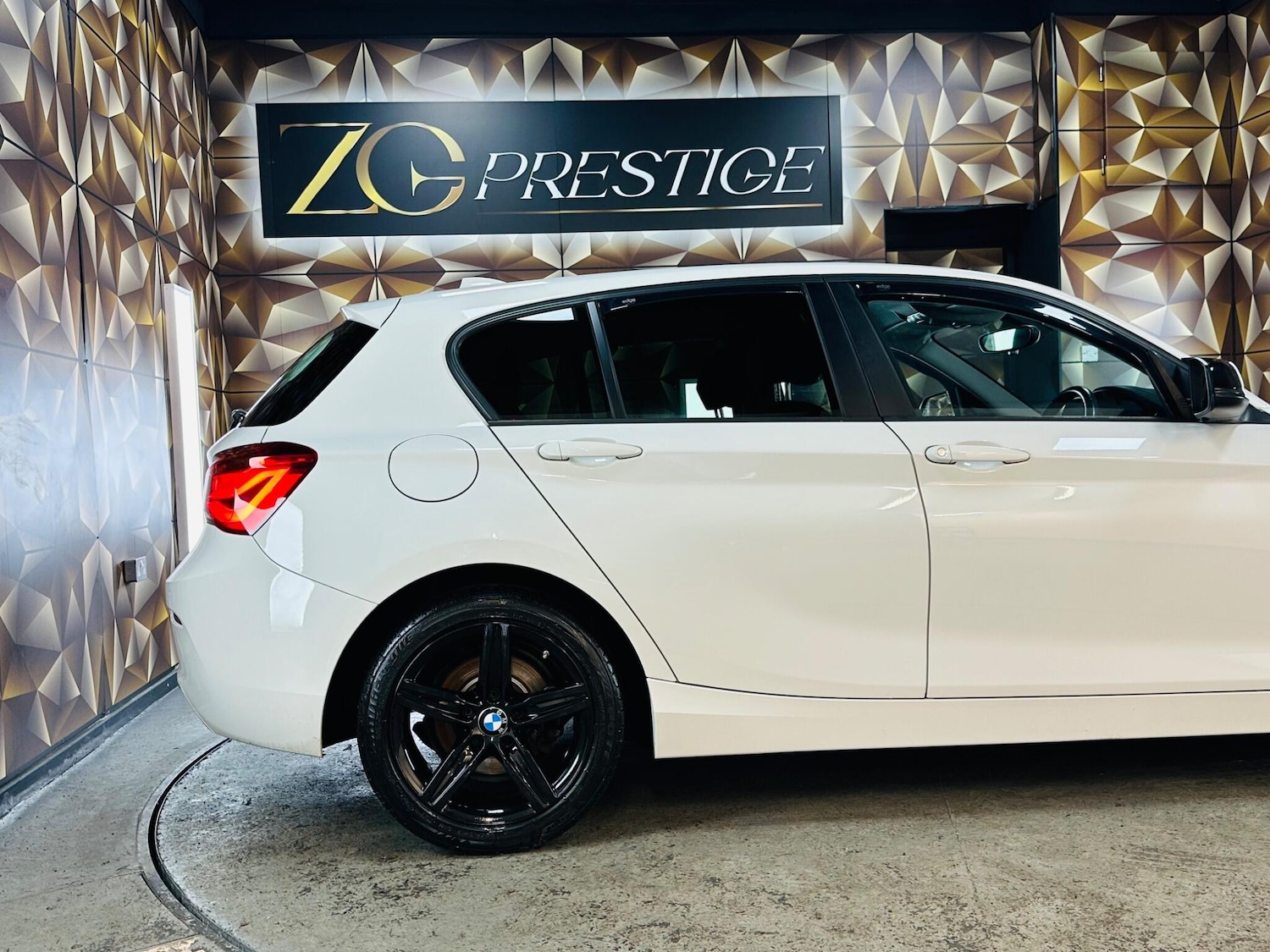Used BMW 1 Series 2019 for sale - 76538388: Photo 29