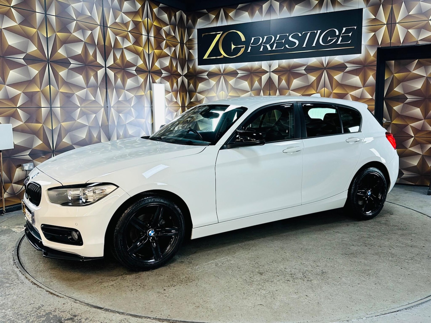 Used BMW 1 Series 2019 for sale - 76538388: Photo 31