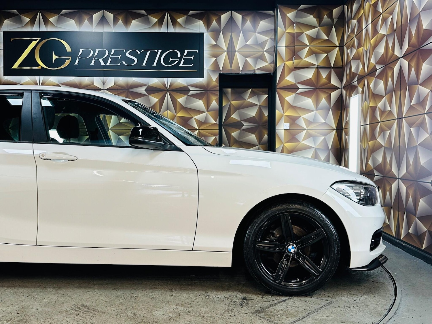 Used BMW 1 Series 2019 for sale - 76538388: Photo 35
