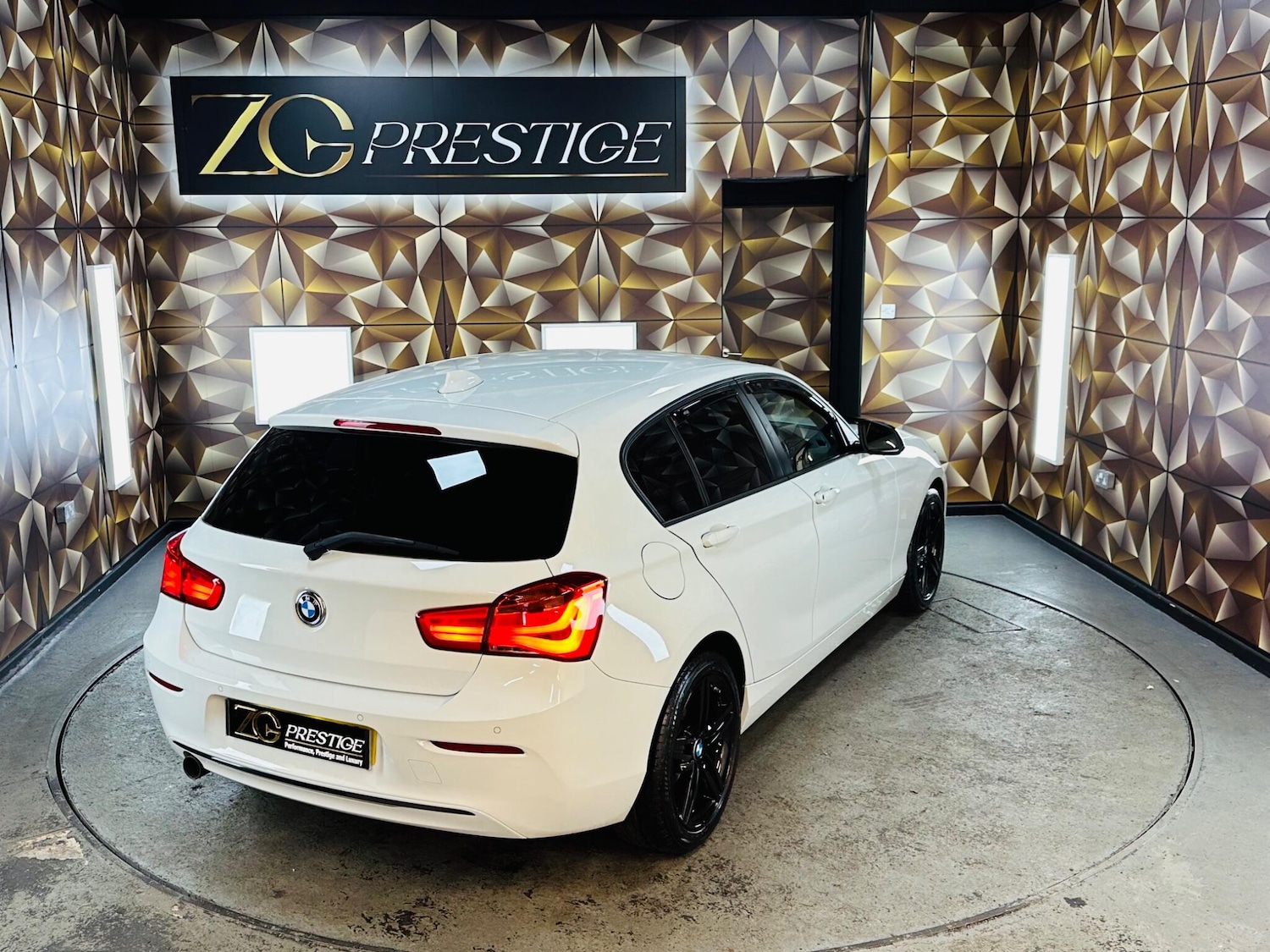Used BMW 1 Series 2019 for sale - 76538388: Photo 37