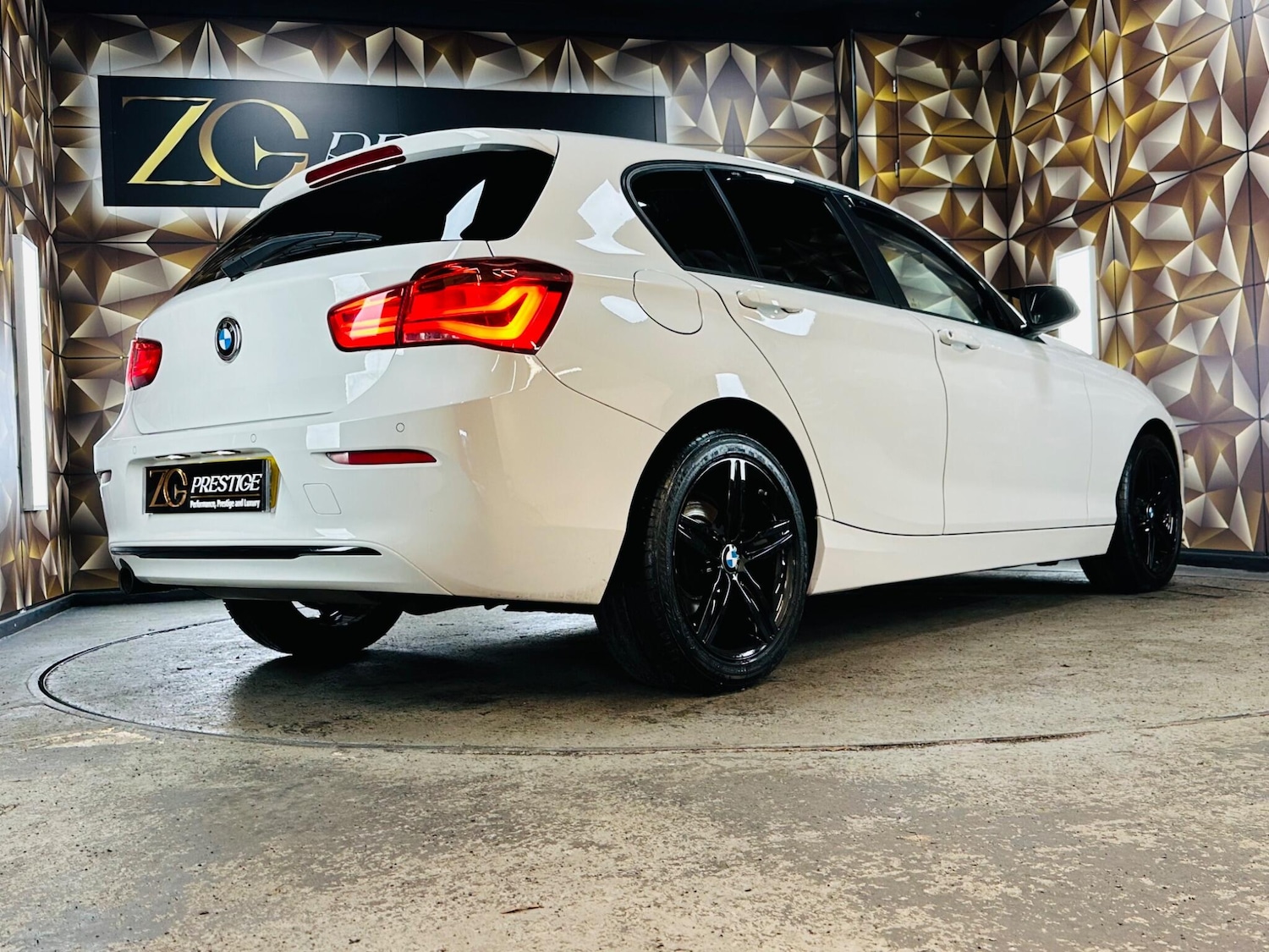 Used BMW 1 Series 2019 for sale - 76538388: Photo 50