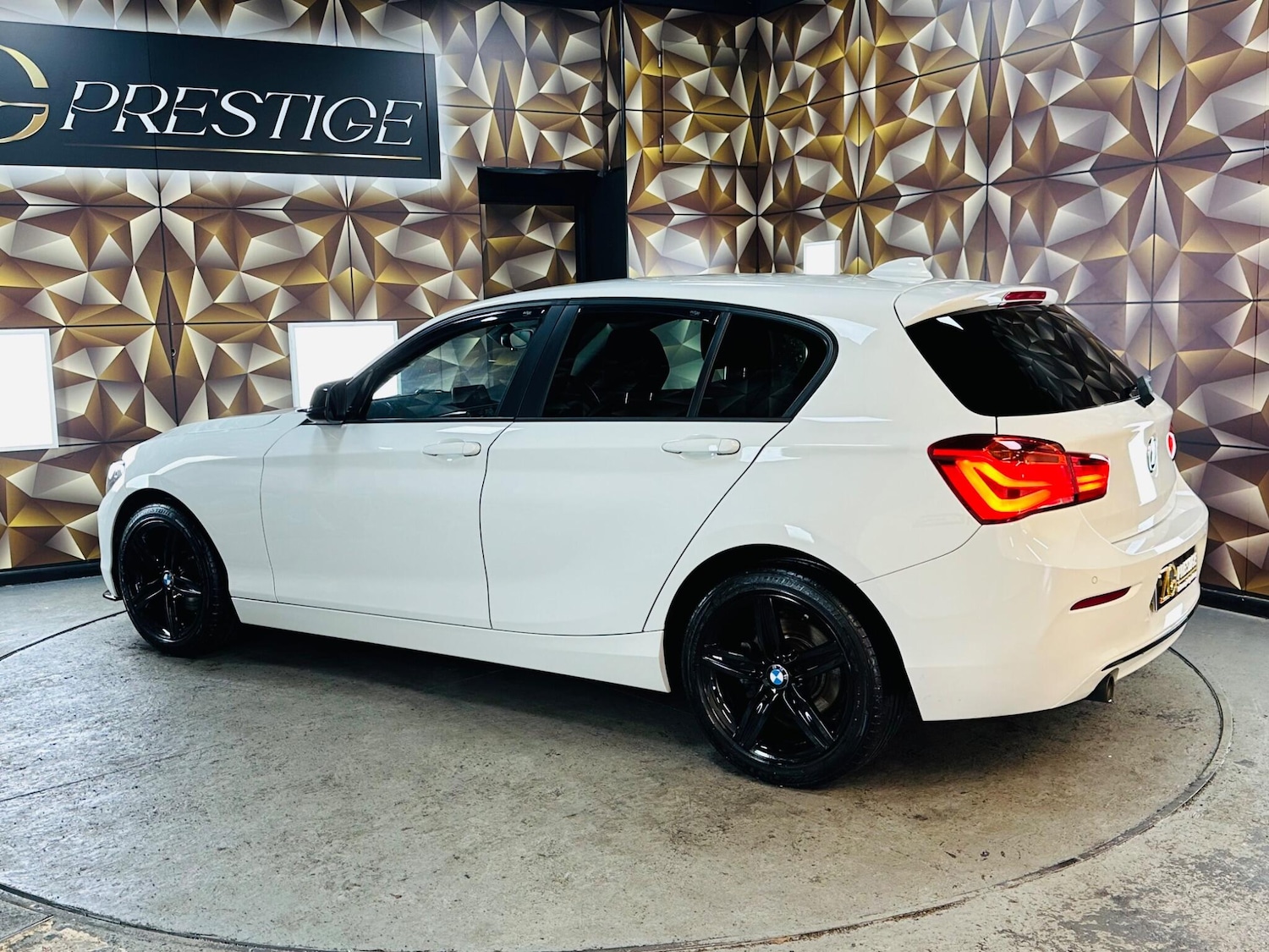 Used BMW 1 Series 2019 for sale - 76538388: Photo 51